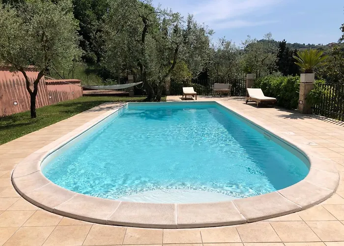 Villa Villino Con Piscina *